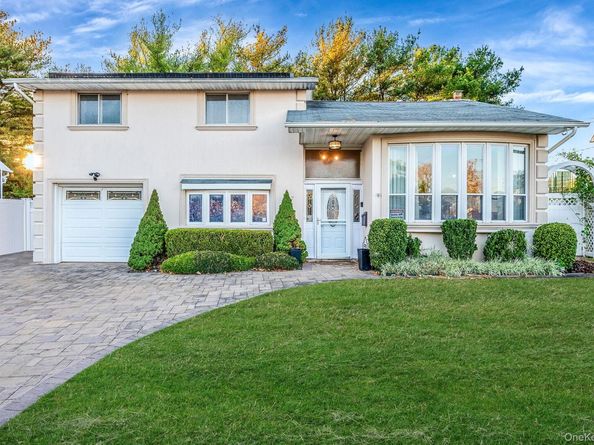 287 Clearmeadow Drive, East Meadow NY 11554