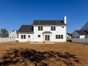 12 Fox Run Court, Ridge NY 11961