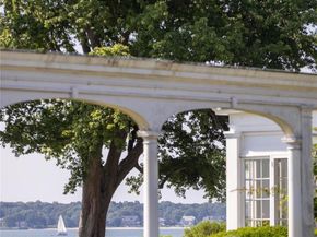 59600 Main Road, Southold NY 11971