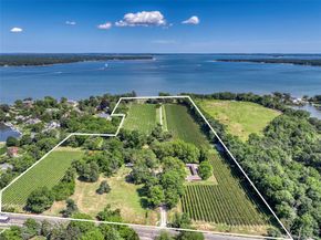 59600 Main Road, Southold NY 11971