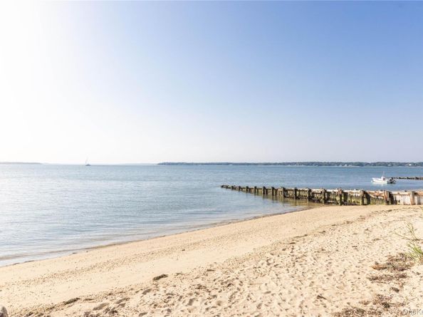 59600 Main Road, Southold NY 11971