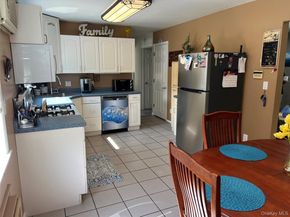 532 Lafayette Road, West Babylon NY 11704