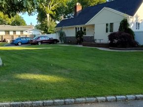 532 Lafayette Road, West Babylon NY 11704