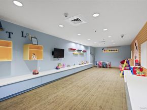1 Renaissance Square 25F, White Plains NY 10601