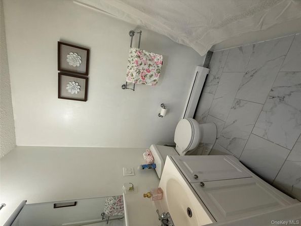 108-25 160th Street 24A, Jamaica NY 11433