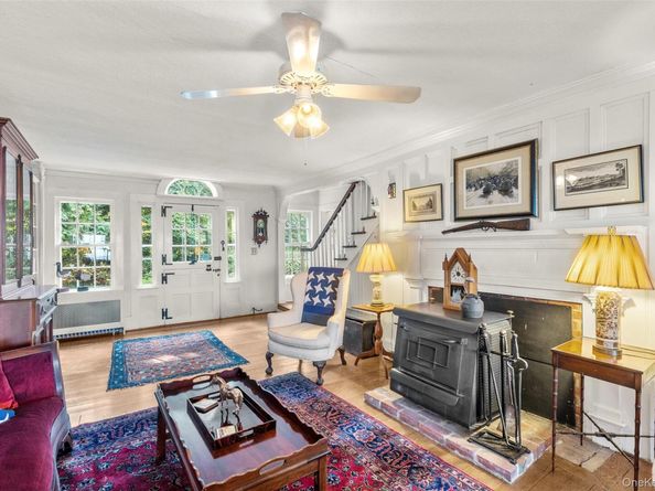 14 W Meadow Lane Extension, Stony Brook NY 11790