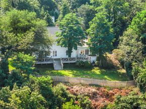 14 W Meadow Lane, Stony Brook NY 11790