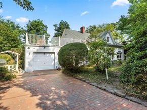 14 W Meadow Lane, Stony Brook NY 11790