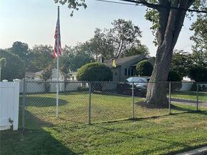 1224 Fairbanks Avenue, Bay Shore NY 11706