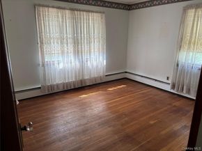 16 Rocklein Road, Wading River NY 11792