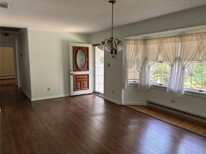 16 Rocklein Road, Wading River NY 11792