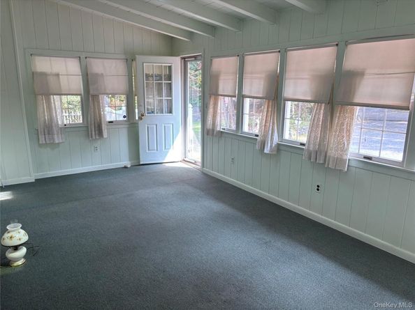 16 Rocklein Road, Wading River NY 11792
