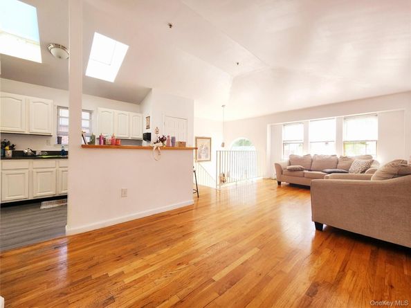 1506 Jarvis Avenue, Bronx NY 10461