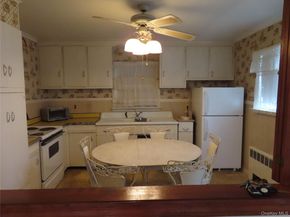 23 Woodlawn Avenue, Central Islip NY 11722