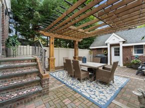 29 W Henrietta Avenue, Oceanside NY 11572