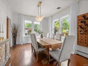 29 W Henrietta Avenue, Oceanside NY 11572