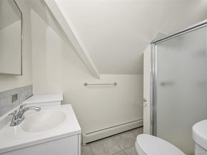 77 Autumn Lane, Hicksville NY 11801