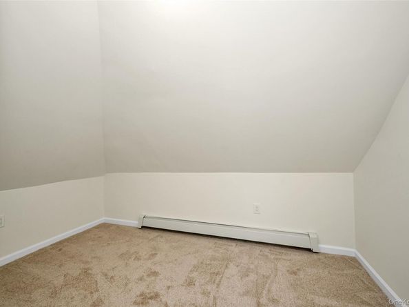 77 Autumn Lane, Hicksville NY 11801