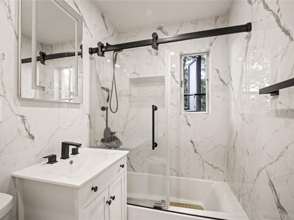 223-11 Manor Road Upper, Queens Village NY 11427
