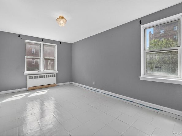 160 Ravine Avenue 1D, Yonkers NY 10701