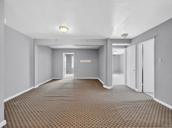 160 Ravine Avenue 1D, Yonkers NY 10701