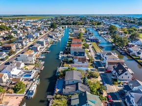 177 Sportsmans Avenue, Freeport NY 11520