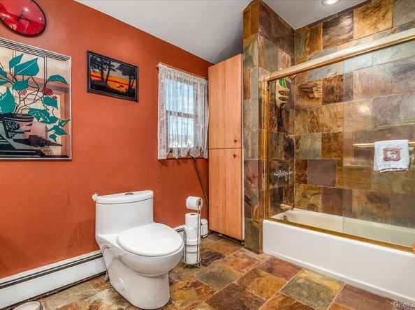 177 Sportsmans Avenue, Freeport NY 11520