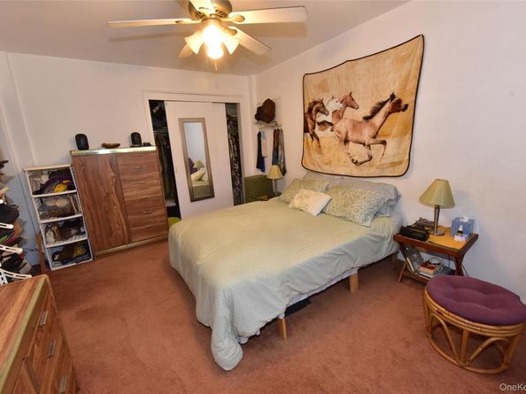 204-15 Foothill Avenue B77, Hollis NY 11423