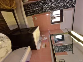 204-15 Foothill Avenue B77, Hollis NY 11423