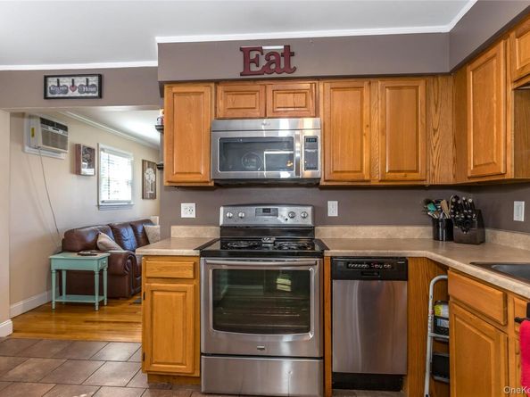 174 N Nassau Avenue, Massapequa NY 11758