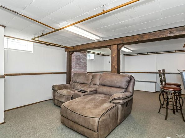 174 N Nassau Avenue, Massapequa NY 11758