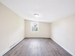 88 Anchor Lane, Levittown NY 11756