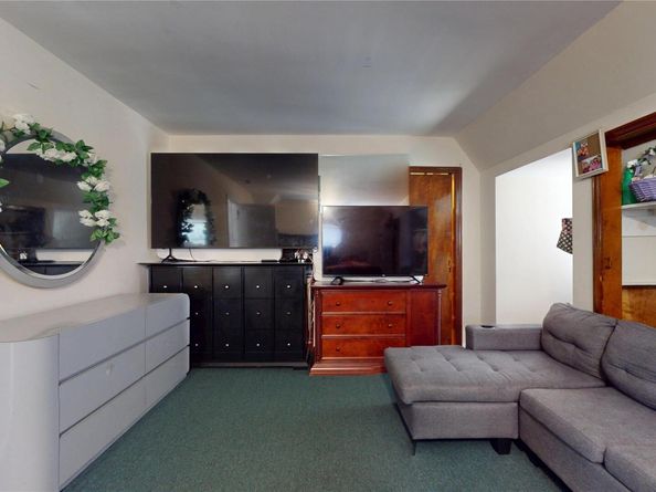 40 Wagner Avenue, Roosevelt NY 11575