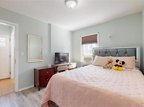 40 Wagner Avenue, Roosevelt NY 11575