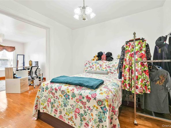 104-21 92nd Avenue, Richmond Hill NY 11418
