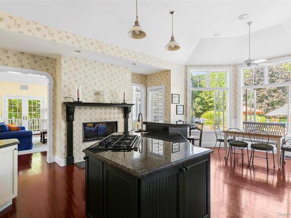 29 Cedar Lane, Remsenburg NY 11960