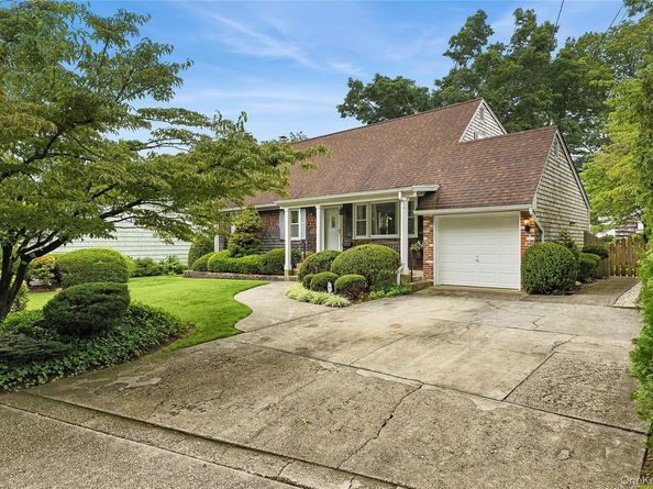 222 Half Hollow Road, Deer Park NY 11729