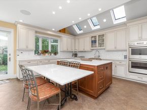 7 Stuyvesant Place, Lawrence NY 11559
