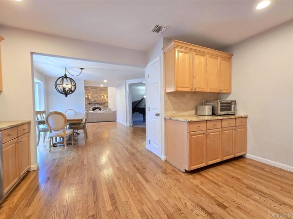 7 Oliver Street, Port Jefferson Station NY 11776