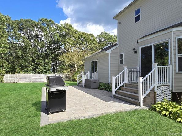 7 Oliver Street, Port Jefferson Station NY 11776