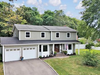 9 Pamela Drive