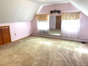 17 Club Lane, Levittown NY 11756