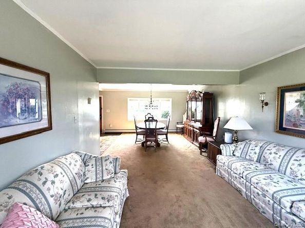 17 Club Lane, Levittown NY 11756