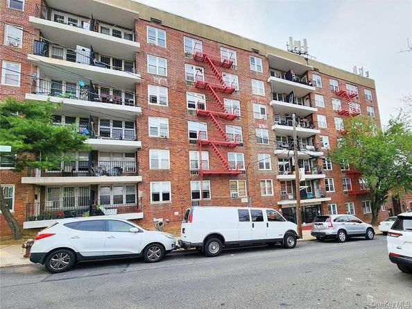 8605 60th Road 3F, Elmhurst NY 11373