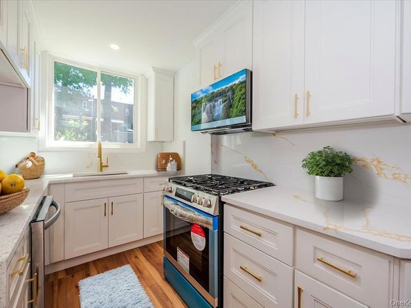 2456 Morgan Avenue, Bronx NY 10469