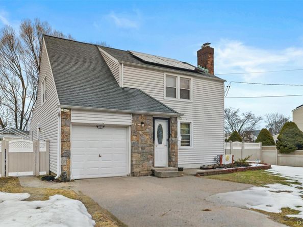 2933 Tulip Avenue, Baldwin NY 11510