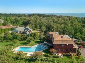 89 Old Canoe Place Road, Hampton Bays NY 11946