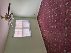 511 Race Place, Oakdale NY 11769