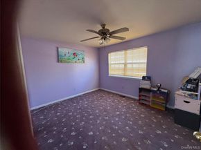511 Race Place, Oakdale NY 11769