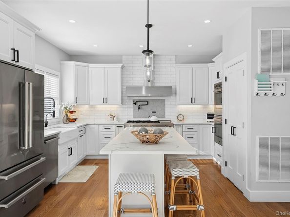 55 Squires Avenue, East Quogue NY 11942